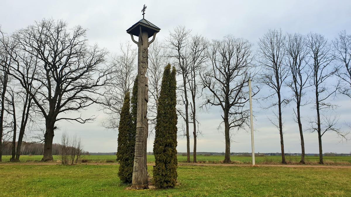 Poeto Bernardo Brazdžionio tėviškė Stebeikėlių kaime
